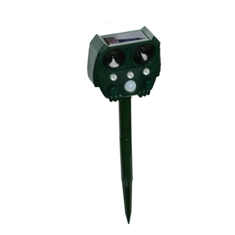Belro ultrasonic cat repellent device emitting ultrasound and noise for outdoor pest control against cats, foxes, rats, squirrels, and dogs