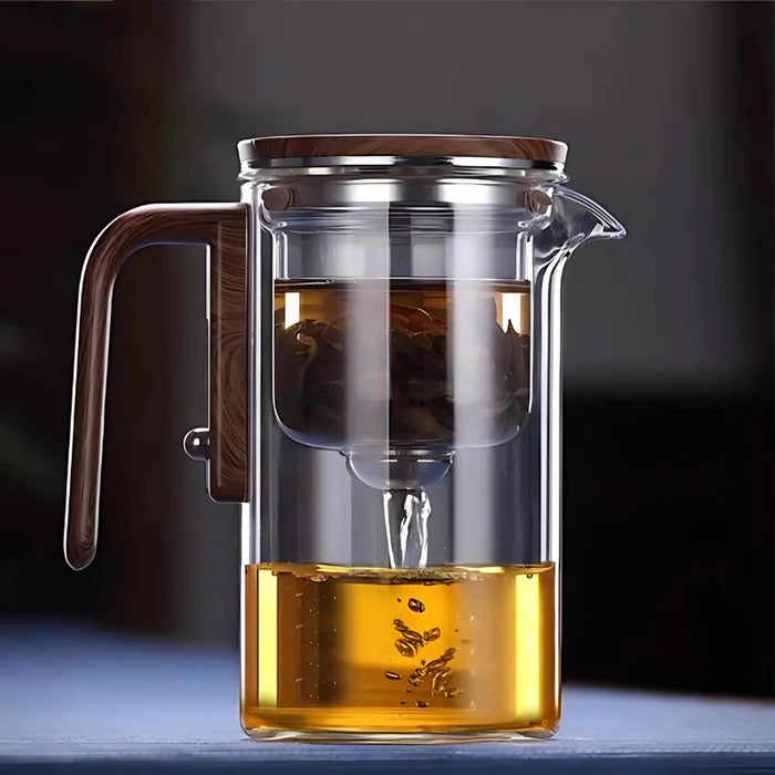 Belro tea infuser for loose leaf tea, stainless steel mesh with handle for easy steeping in kitchen or dining room.