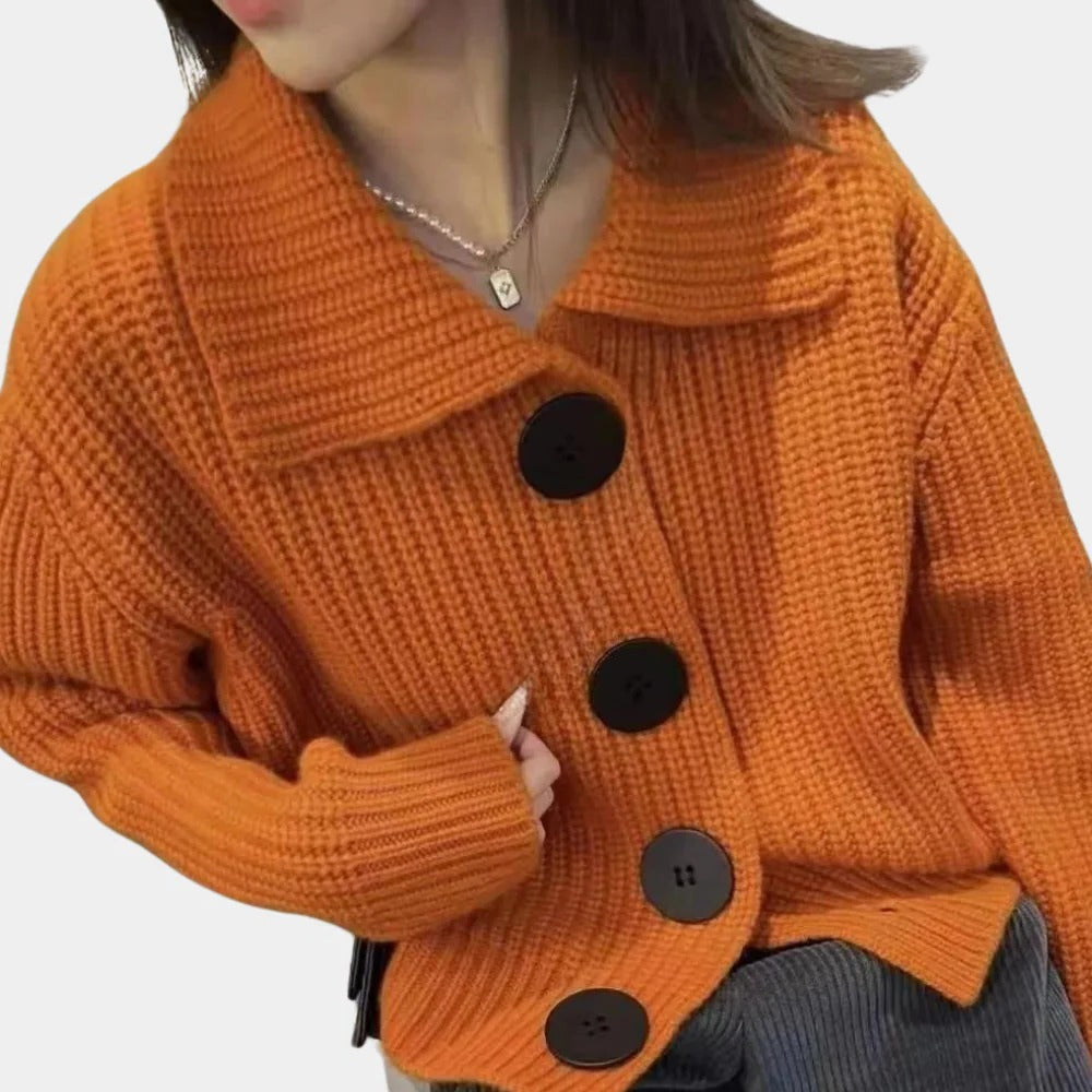 Elegant ladies cardigan in soft fabric, styled casually with open front, by Belro, displayed on a neutral background.