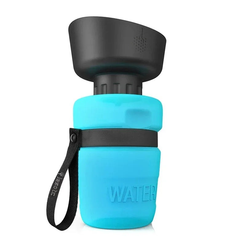 Belro foldable dog water bottle for pets, with a compact design and built-in water bowl for easy hydration on the go.