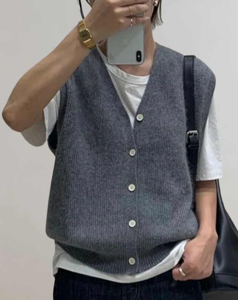 Belro casual knitted waistcoat with button placket, featuring soft knit fabric and sleeveless design for versatile style.