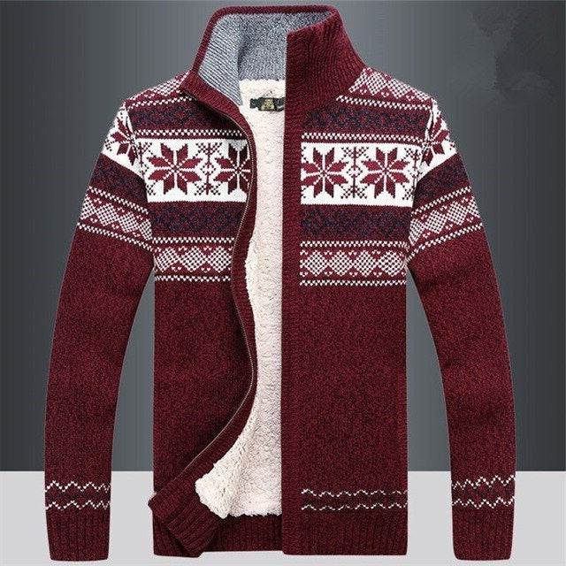 Men's warm fleece winter coat by Belro, featuring a cozy, insulated design with a front zipper and stand collar for cold weather.