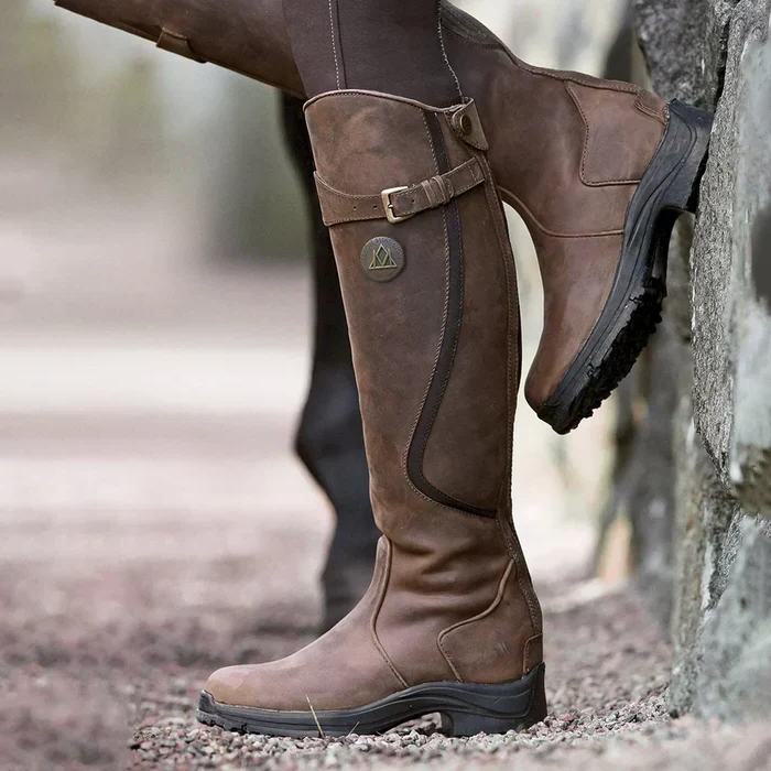 Belro waterproof thermal boots designed for wetsuit wear, showing sturdy, insulated footwear suitable for cold water activities.