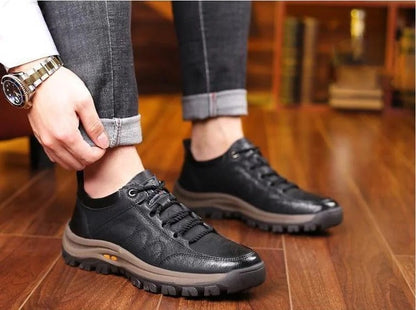 Men’s casual Belro shoes with hand-stitched details, arch support, breathable fabric, and non-slip sole, perfect for everyday wear.