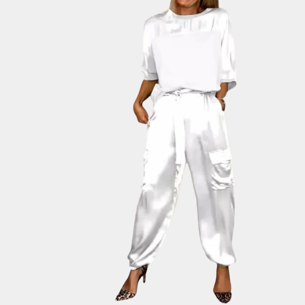 Belro stylish two-piece ladies leggings set, featuring comfortable fabric and trendy design, shown in a flat lay image.