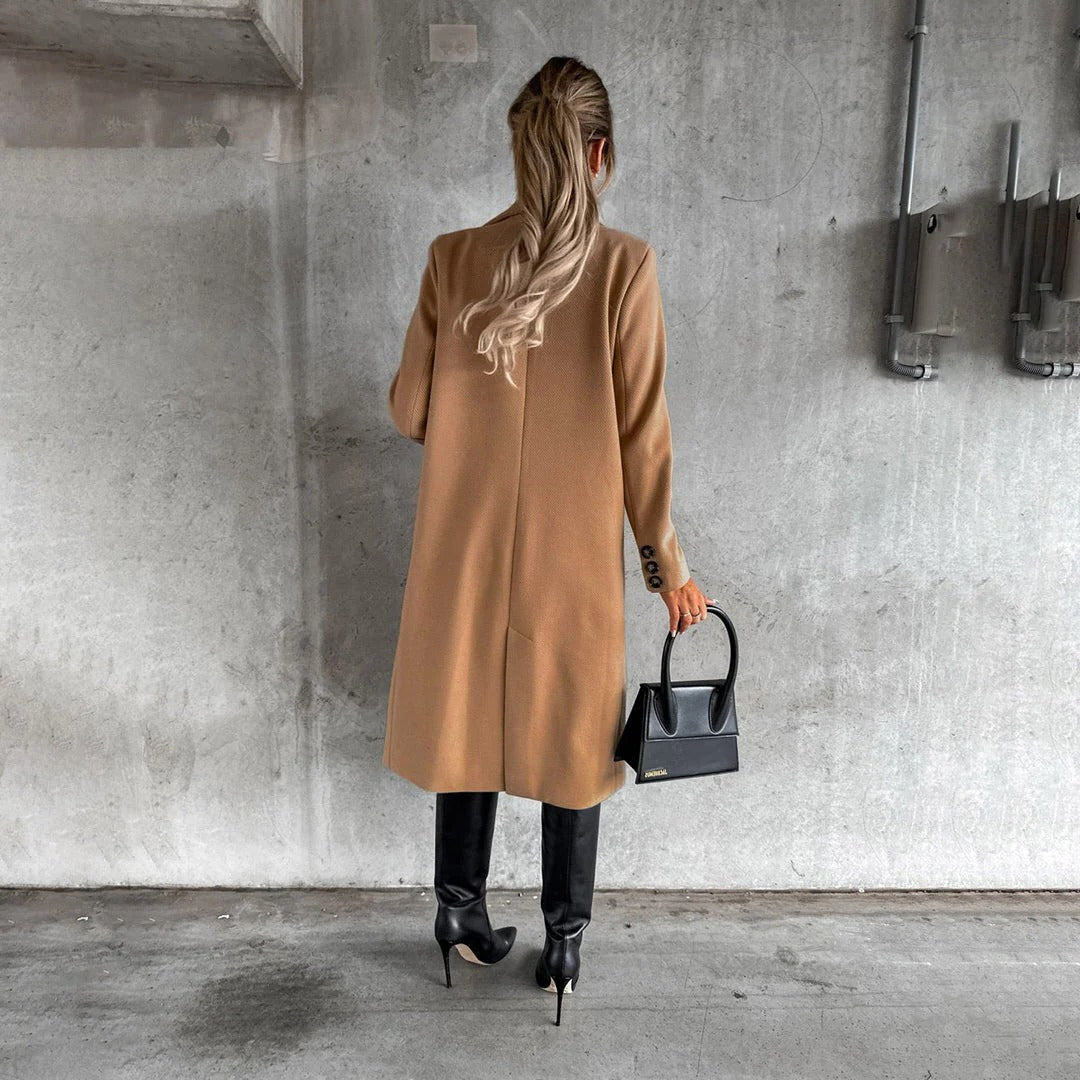 Belro women's winter coat, stylish and warm, shown in a full view with a hood and zipper closure on a neutral background.
