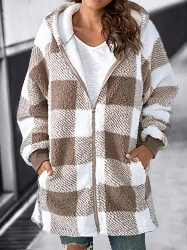 Women’s oversized plaid hoodie by Belro, loose fit activewear overcoat with a casual, comfortable style and plaid pattern.