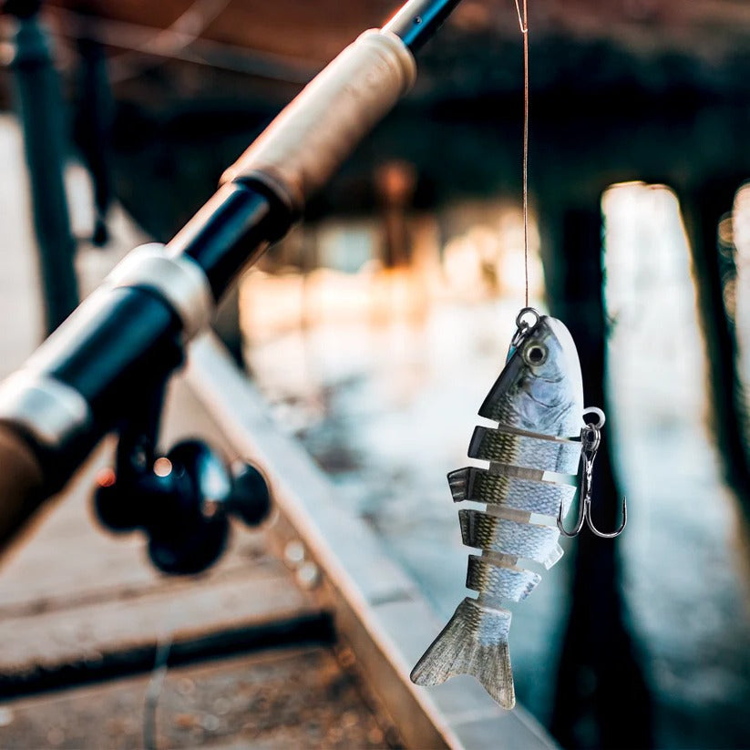 Belro swimming lure for outdoor fishing, featuring realistic fish design and vibrant colors for attracting aquatic life.