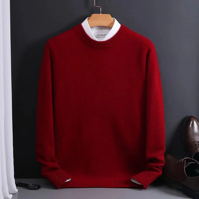 Belro men's cashmere jumper in a stylish automotive-inspired design, showcasing soft fabric and detailed craftsmanship.