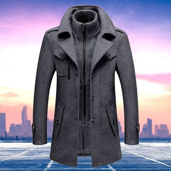 Men's Belro two-piece winter coat, navy blue jacket with a hood and insulated lining, suitable for cold weather.