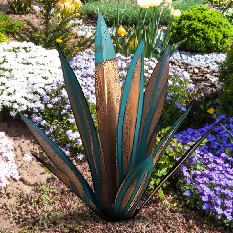 Belro Agave Americana metal decorative plant for home and garden decor, featuring a detailed, artistic metal design.