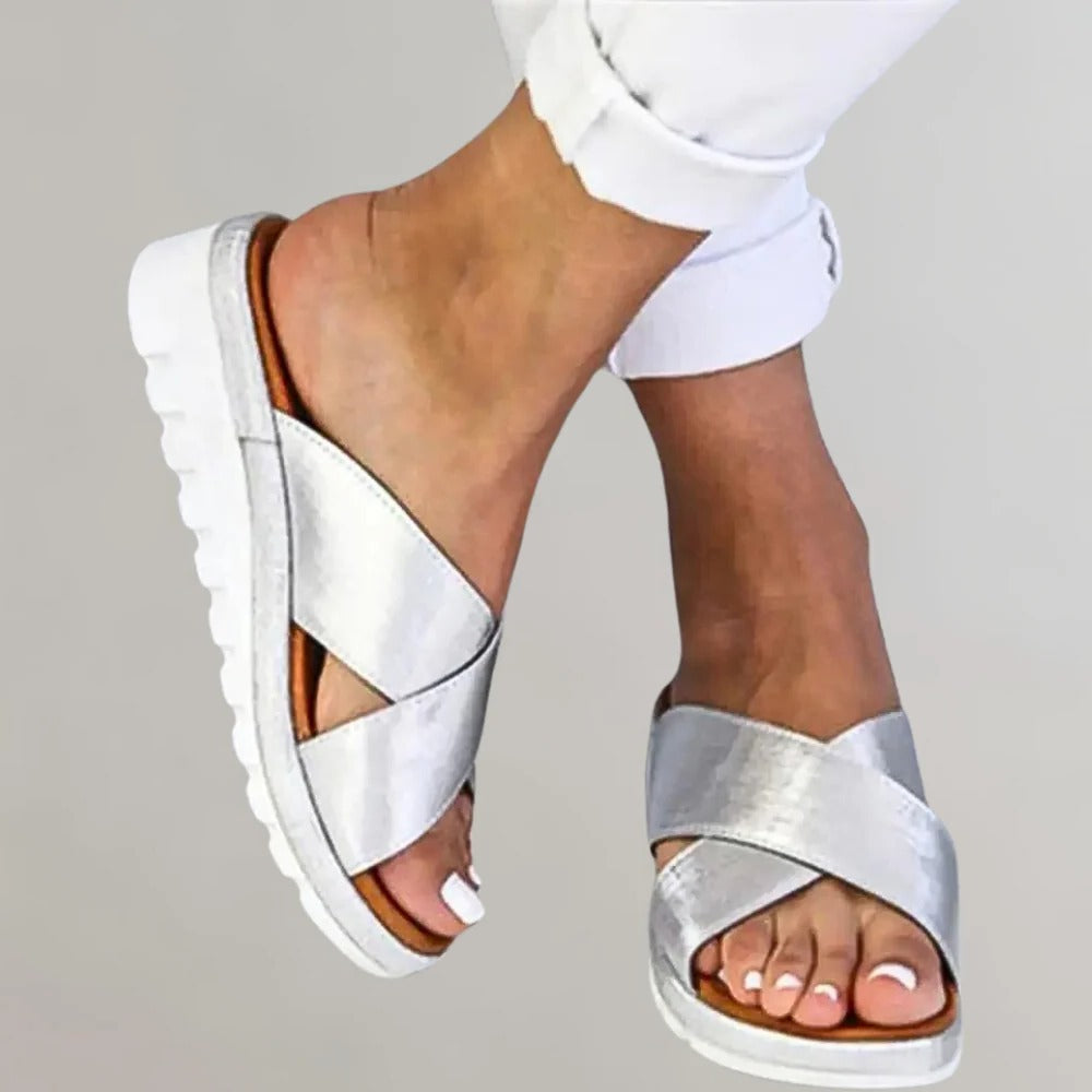 Belro women's comfortable slippers with soft fabric and cozy design, ideal for indoor footwear and casual wear.