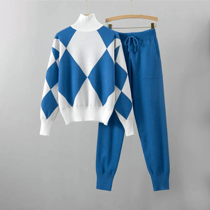 Belro warm sweater and pants set, cozy clothing ensemble featuring a soft sweater and matching pants for comfortable wear.