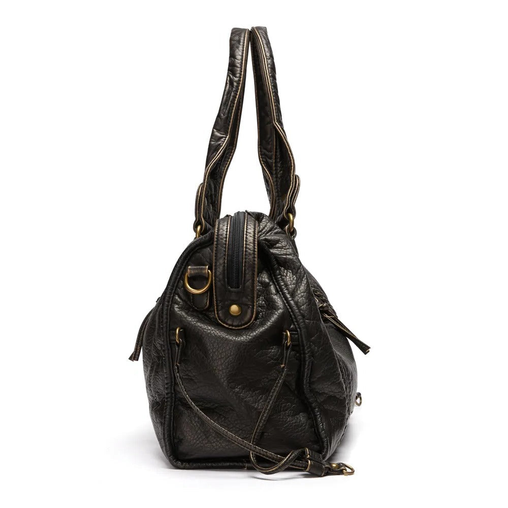 Black Belro handbag for classes, stylish accessories with wallet and card holder compartments, perfect for everyday use.