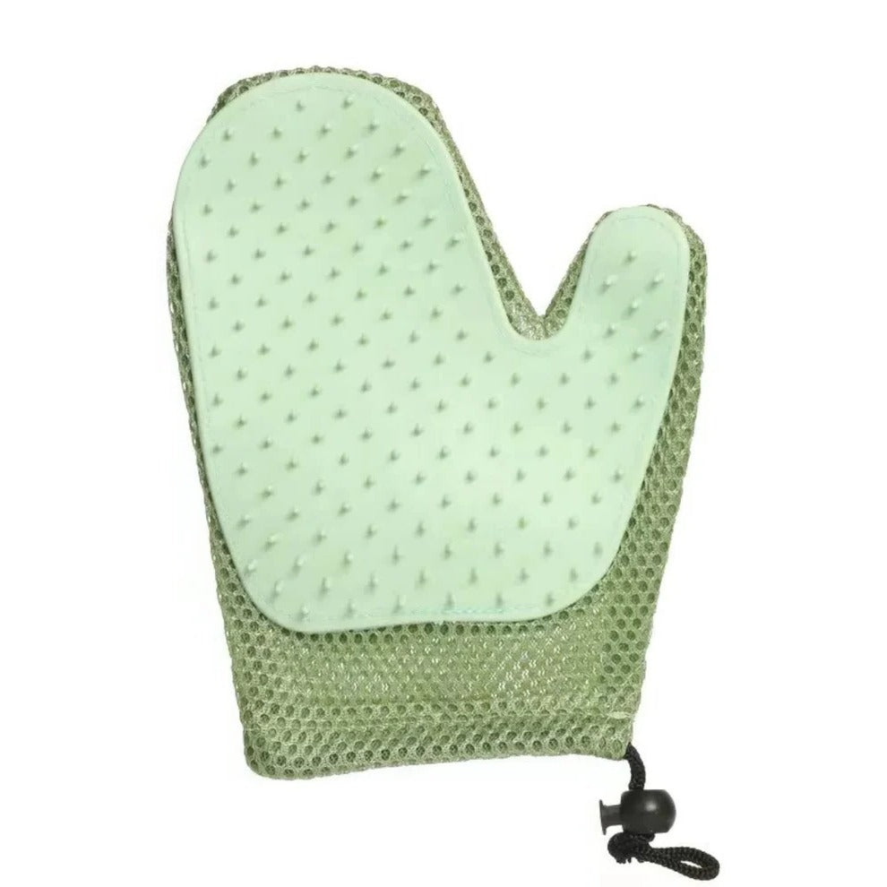 Belro 2-in-1 cat grooming glove showing a hand wearing the multi-purpose pet grooming glove for cats.