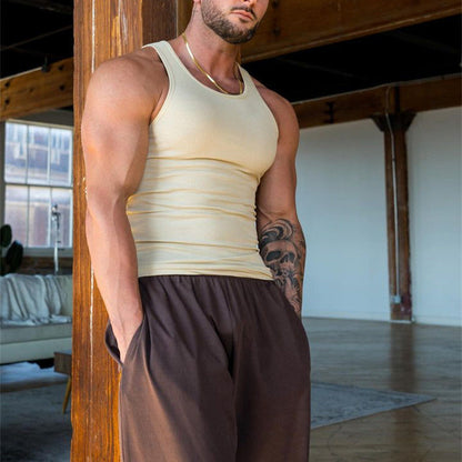 Belro Ultimate Men's Sleeveless Tee in black, close-up of sleeveless shirt fabric and fit, for casual men's clothing.