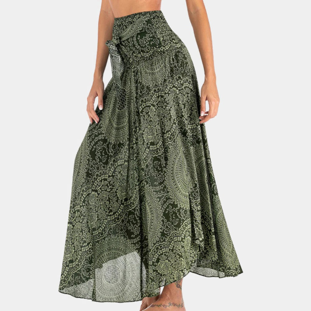 Belro bohemian maxi skirt for women with flowing fabric and colorful pattern, perfect for casual and boho styles.