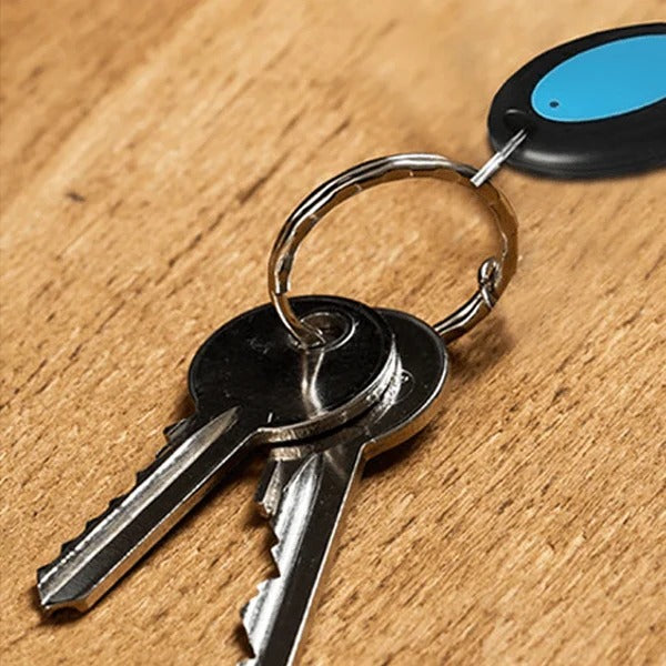 Belro anti-lost transmitter for keys and wallet with 4-in-1 LED wireless remote, compact electronic GPS device.