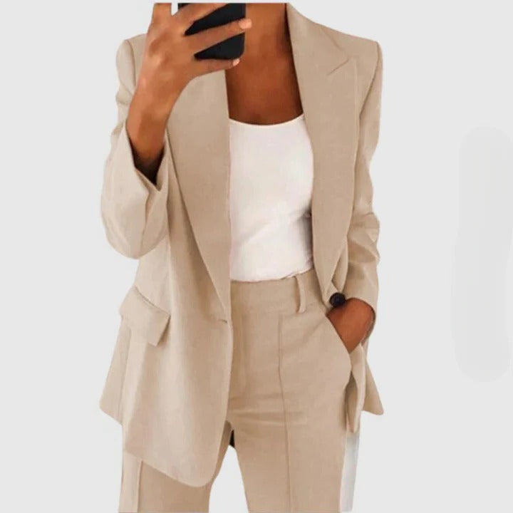 Belro chic blazer set with matching pants, tailored and sophisticated clothing ensemble for stylish modern looks.