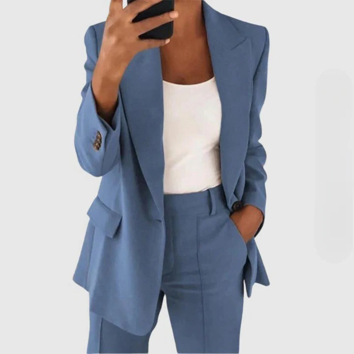 Belro chic blazer set with matching pants, stylish and sophisticated clothing for a polished, modern look.