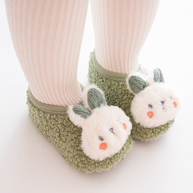Belro baby sock shoes in soft fabric, featuring a cute design with non-slip soles for comfortable, safe footwear for infants.