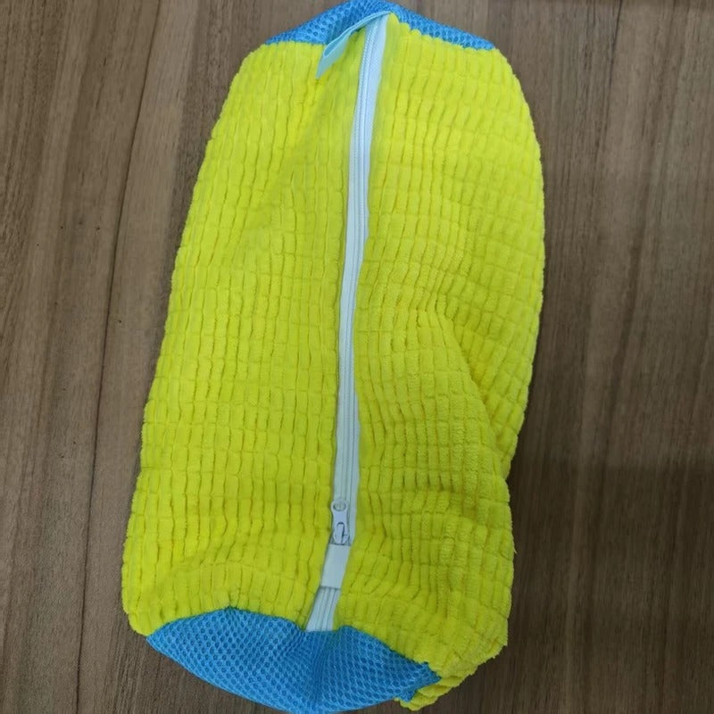 Belro footwear shoe washing machine bag for cleaning shoes in a washing machine, durable and easy to use.