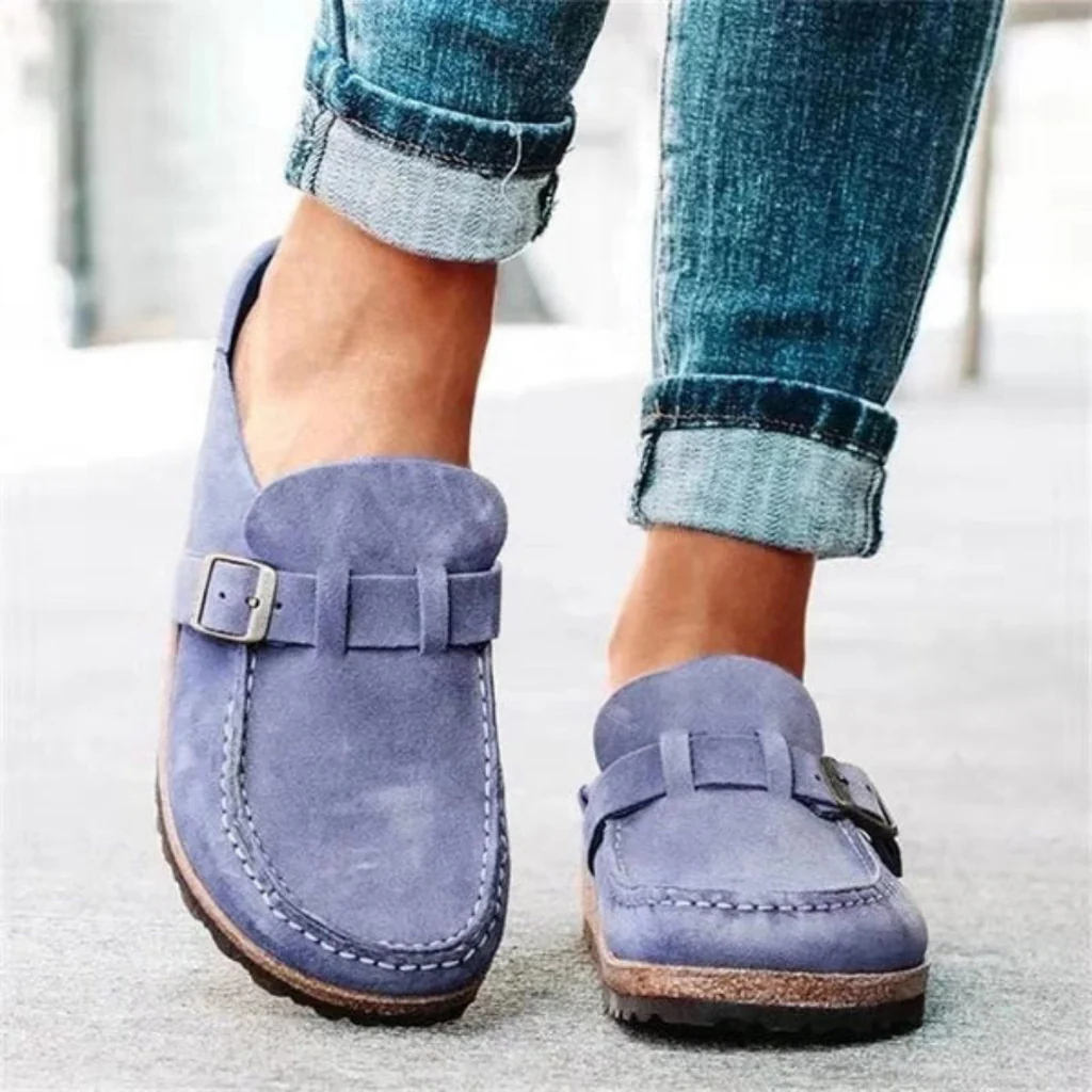 Belro women's orthopaedic clogs featuring supportive footbed and casual sandal design, ideal for comfortable everyday wear.