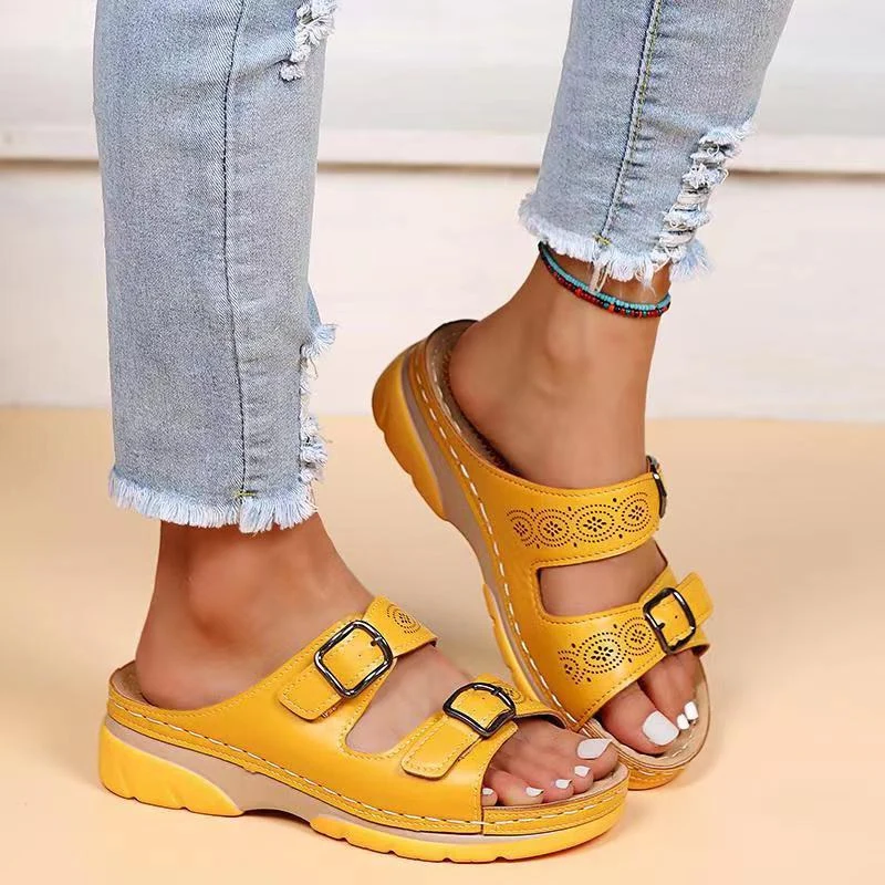 Belro orthopedic sandals for women featuring cushioned soles and supportive straps, designed for comfort and health.