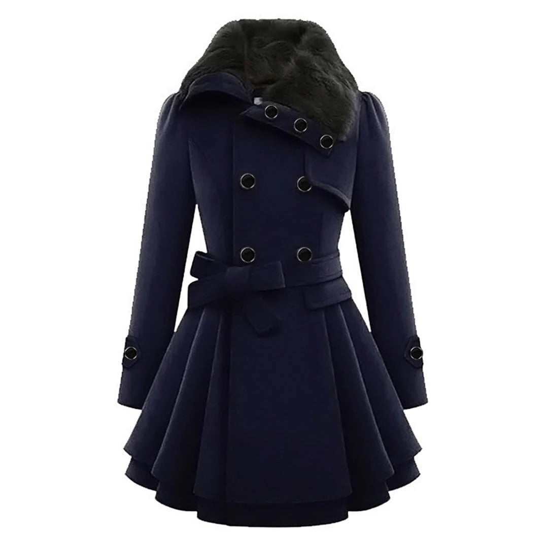 Belro women's long winter coat in warm, insulated fabric with a hood and button closure, suitable for cold outdoor weather.