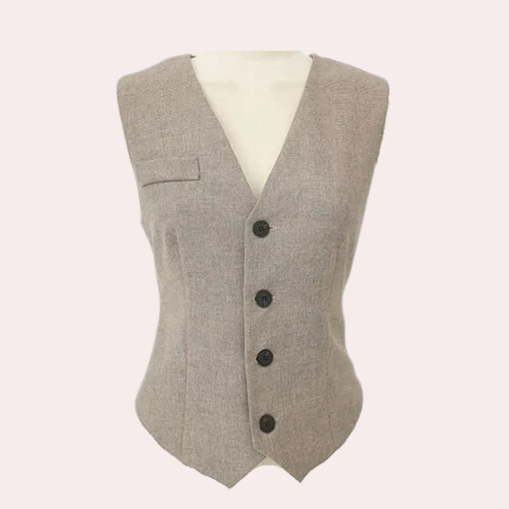Elegant Belro 3-piece ladies clothing set featuring stylish pants and coordinated top for a sophisticated look.