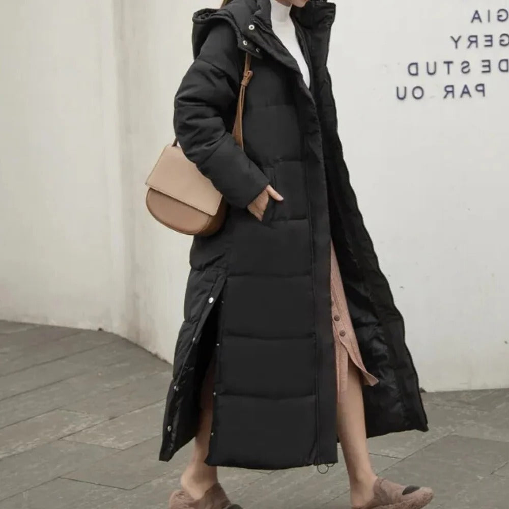 Belro women's long quilted winter jacket with hood, padded coat designed for cold weather and winter warmth.