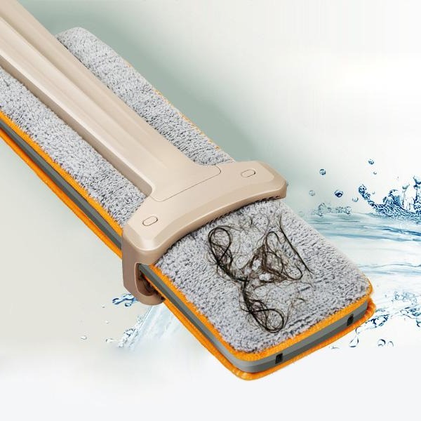 Belro self-wringing double-sided microfiber mop with adjustable handle and 360-degree spin for easy cleaning in home and garden.