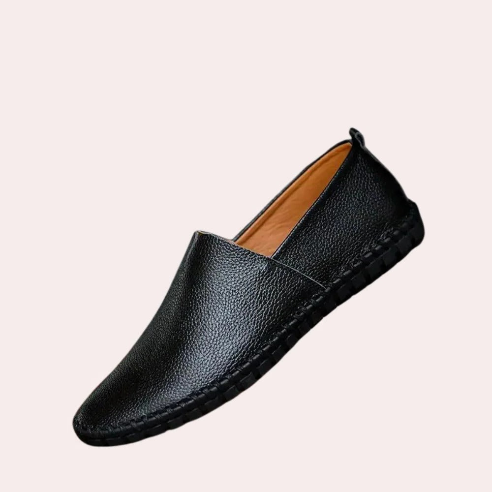 Belro men's slip-on slippers with soft fabric upper and cushioned insoles, ideal for comfortable indoor footwear.