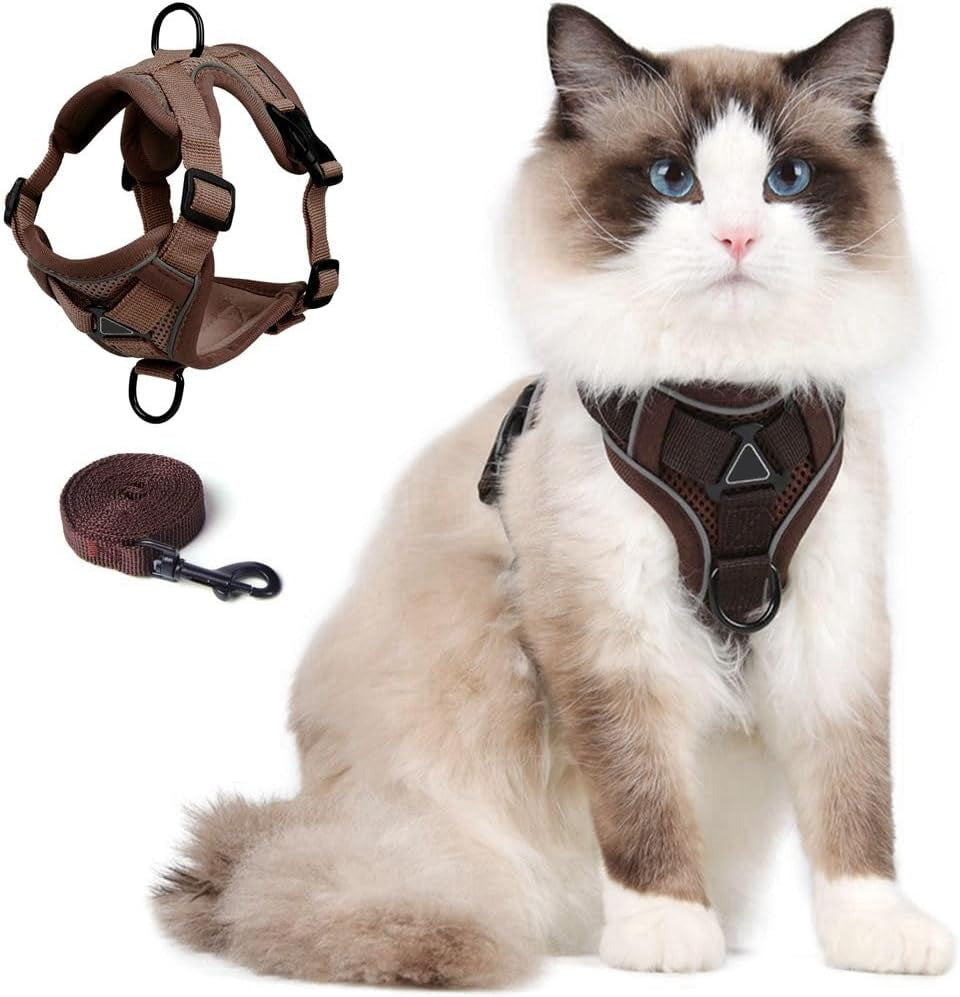 Reflective cat harness and leash set by Belro, adjustable pet collar with reflective material for safety during walks.