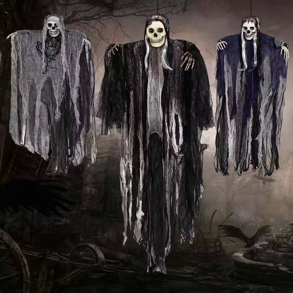 Set of three realistic Halloween hanging decorations from Belro, ideal for outdoor and indoor spooky costume displays