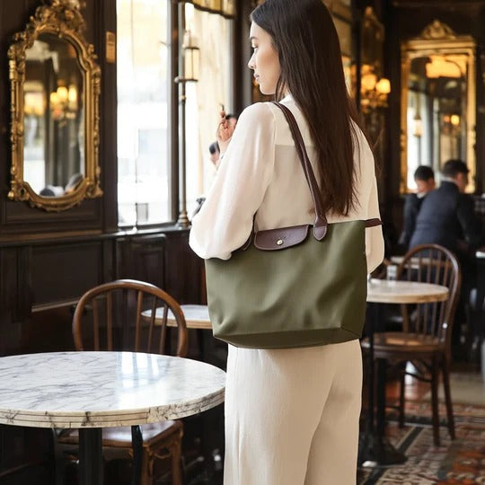 Belro women's handbag with sleek design, featuring multiple compartments and stylish hardware for versatile accessories.