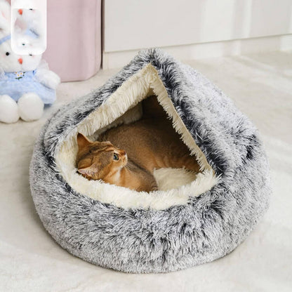 Belro donut-shaped dog and cat bed with plush fabric, designed for pet comfort and cozy lounging.