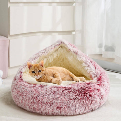 Belro donut-shaped dog and cat bed in soft fabric, ideal for small pets, with a cozy, cushioned interior for comfort.