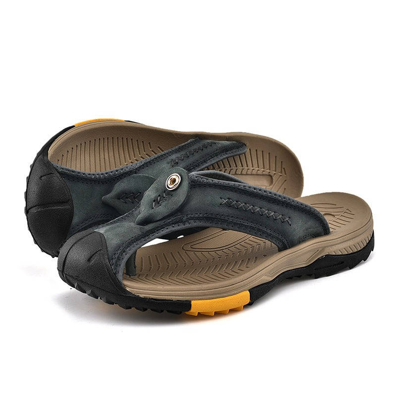 Belro men's water-resistant lightweight toe flip flops with cushioned straps and textured soles, ideal for casual summer wear.