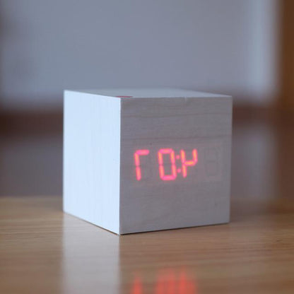 Modern Belro digital wood clock with white and red accents, suitable for home and desk decor in contemporary interiors.