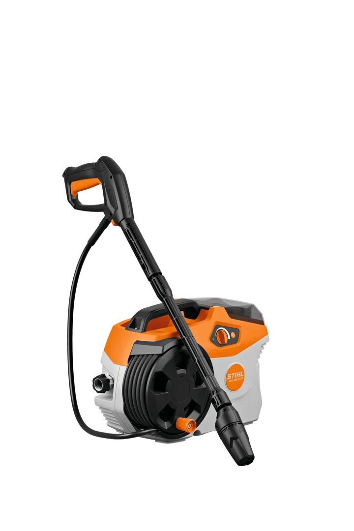 Casavibeo STIHL REA 100 PLUS electric pressure washer with spray gun and hose, ready for cleaning tasks.