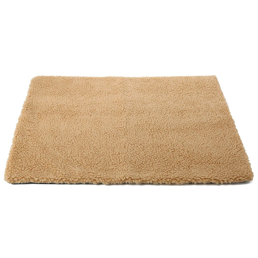 Belro cat and dog heating pad in khaki, designed for pain relief and warmth for pets.