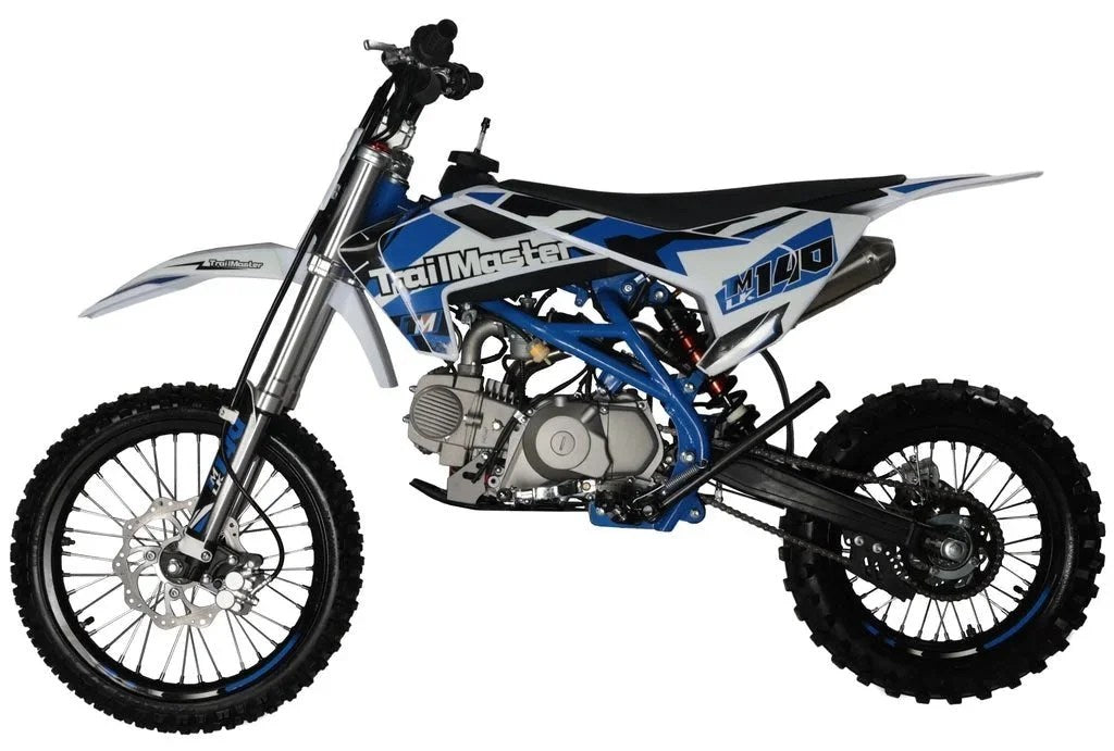 Casavibeo TrailMaster LK140 140cc dirt bike with rugged frame and knobby tires, ideal for off-road riding and outdoor adventures.