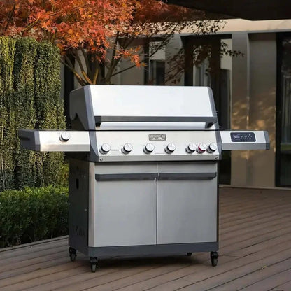 Casavibeo Monument Grills Eminence 605 stainless natural and propane gas grill with multiple burners and sleek design.