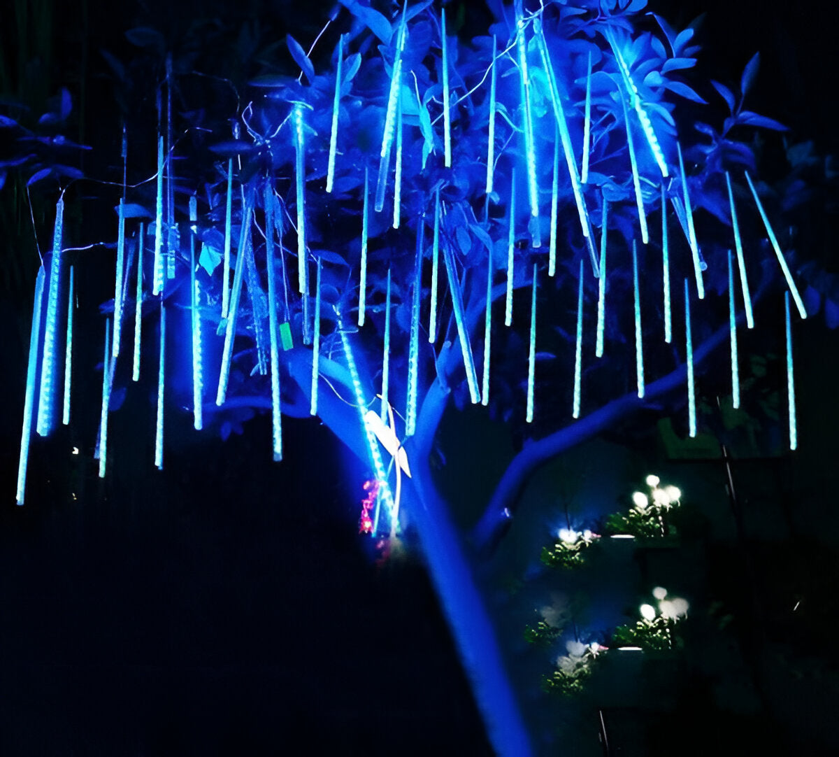 Belro snowfall garland lights set of 8, outdoor decorative string lights for home and garden, with shimmering snowfall effect