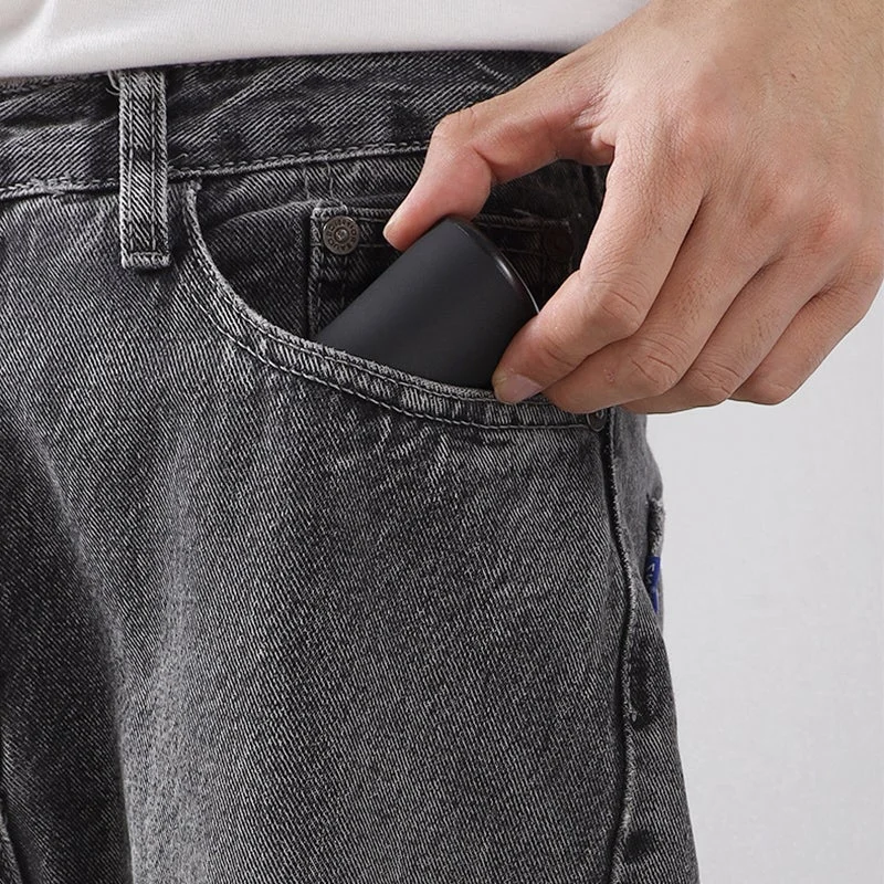 Belro pocket size washable electric razor for personal grooming, compact and portable personal care appliance.