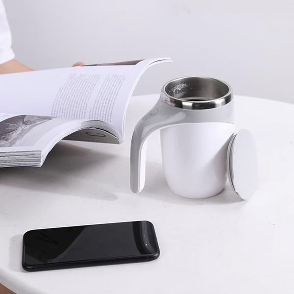 Belro automatic self-stirring magnetic coffee cup with digital display, black finish, and sleek design for convenient beverage mixing.