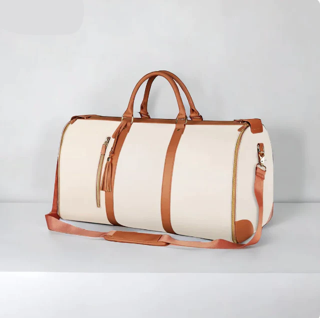 Belro foldable travel bag in black with adjustable shoulder strap and multiple compartments, designed for versatile luggage use.