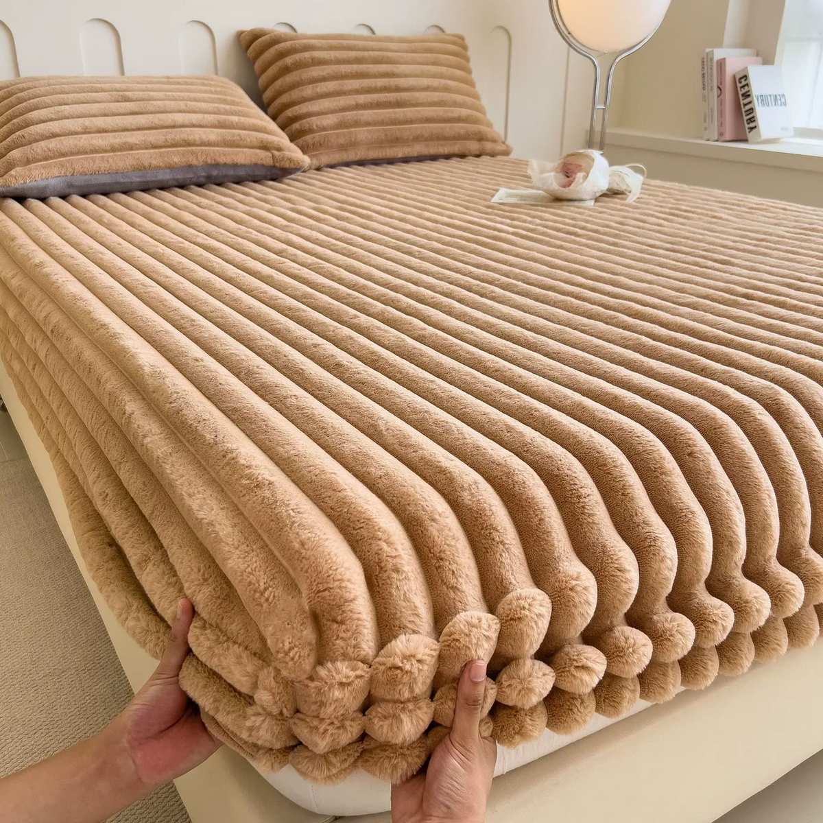 Belro ultra-soft luxury fitted bed sheet in a neutral color, showcasing smooth fabric and secure fitted corners for a cozy bedroom look.