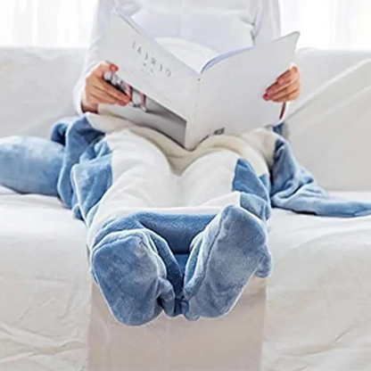 Belro Shark fleece hooded blanket showing a cozy, shark-themed hood and soft fleece material for warmth and comfort.